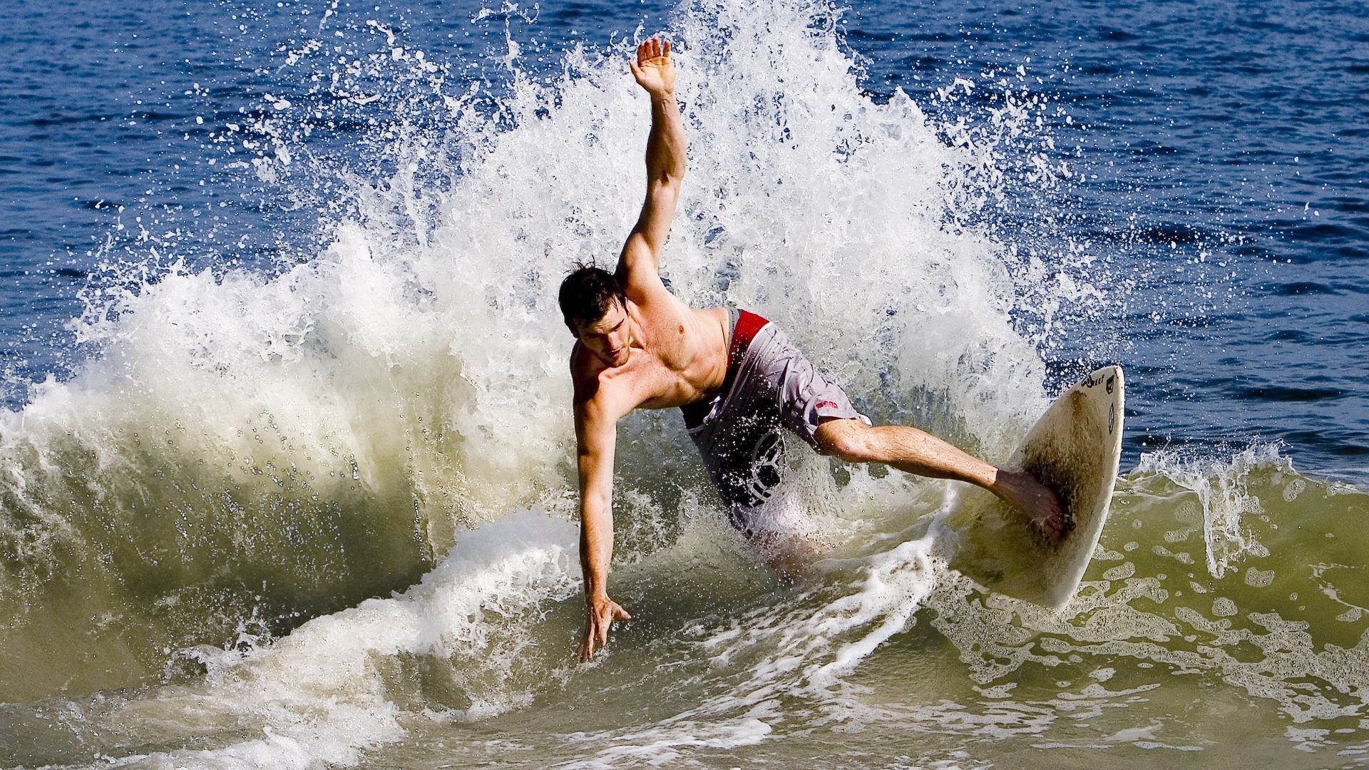 自由潜水表演，探索深海奥秘，自由潜水表演,探索深海奥秘